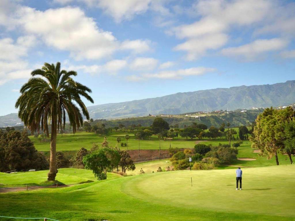 actividades relacionadas con el golf en Gran Canaria